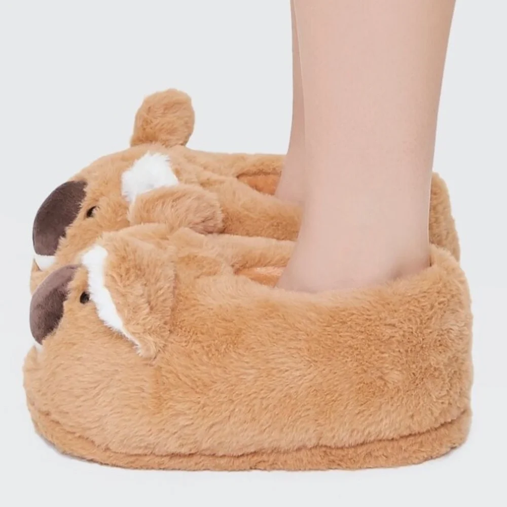 NEW| Plush Koala Indoor Slippers - Picture 2 of 4